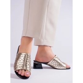 Papuci ajurati de dama aurii cu toc joase Shelvt de aur 2