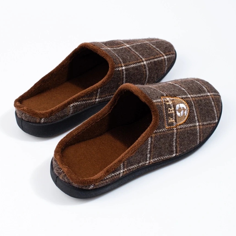 Papuci bărbați în carouri maro Shelovet 1