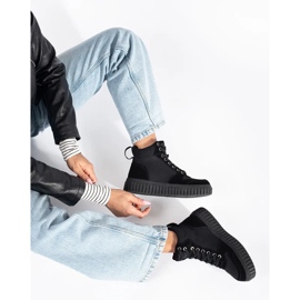 Cizme negre din piele naturala cu talpa groasa in relief negru 2