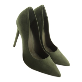 Pompe pe un verde de piele intoarsa 5101 Verde 2