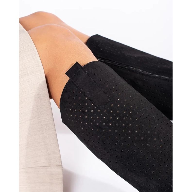 Cizme de piele intoarsa neagra ajurata negru 1