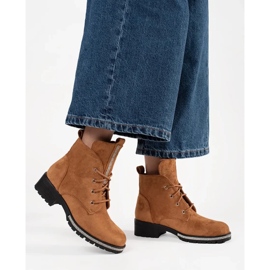 Cizme cu dantelă maro deschis 1