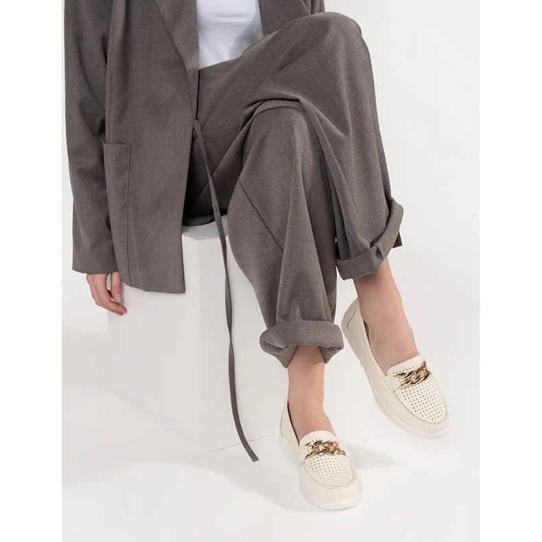 Goodin Plăcile bej ușoare din piele cu un lanț pe platformă 2