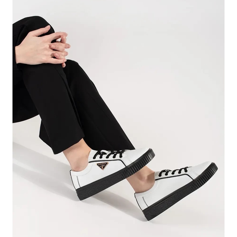 Goodin Adidaje albe și negre din piele pe o talpă groasă 1