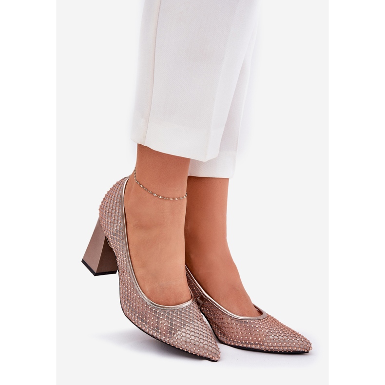 Vinceza Pompe de plasă decorate pe postul Vincez 62211 Beige bej 1 Vinceza Pompe de plasă decorate pe postul Vincez 62211 Beige bej 1