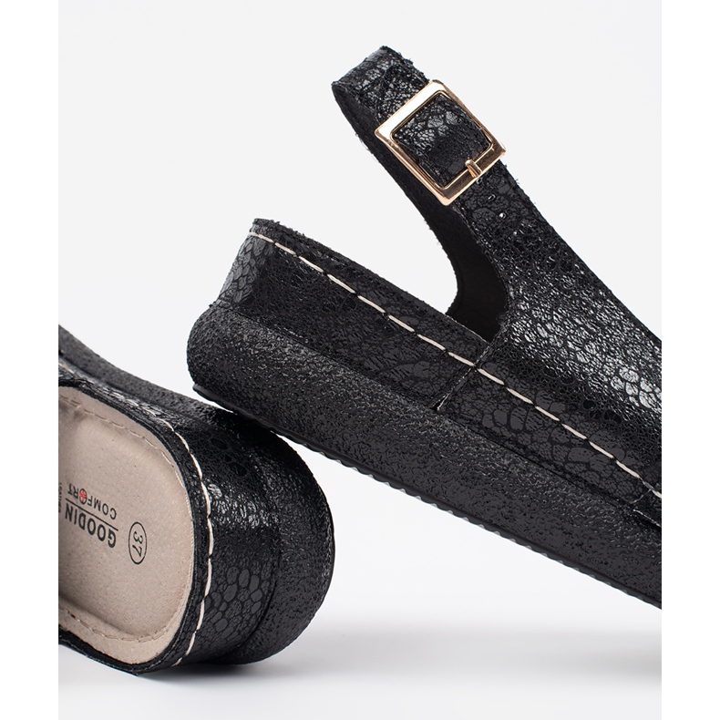 Goodin Sandale negre cu branț din piele negru 1