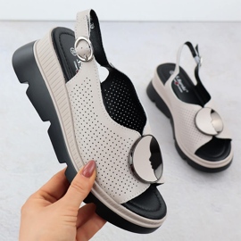 S.Barski Sandale din piele pentru femei pentru o pană deschisă bej S. Barski LR51-788 1