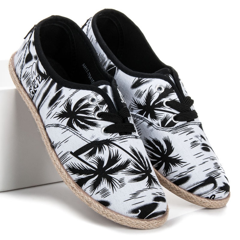 Mckeylor adidasi alb-negru legati 1