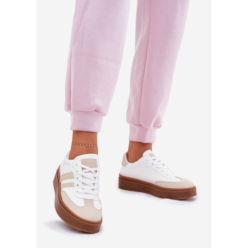 Adidași pentru femei pe platformă cu bej din piele eco și alb 1