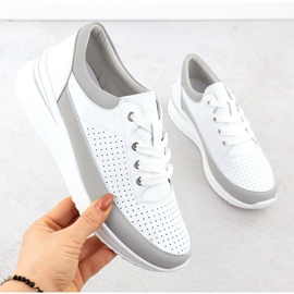 Adidași din piele pentru openwork Vinceza 41487 alb 1