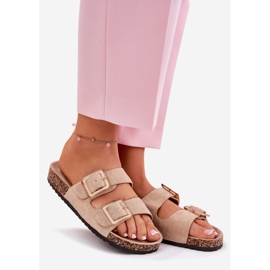 Flip -flops pentru femei cu cleme pe o talpă de plută bej 1 Flip -flops pentru femei cu cleme pe o talpă de plută bej 1