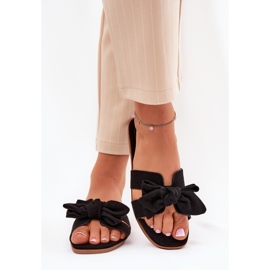 Flip -flops pentru femei cu un arc negru 3