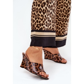Picted Flip Flip Flops Brown Leopard Leopard Print maro 2