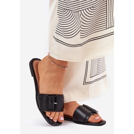 Papuci de femei din piele eco cu cataramă neagră negru 1 Papuci de femei din piele eco cu cataramă neagră negru 1