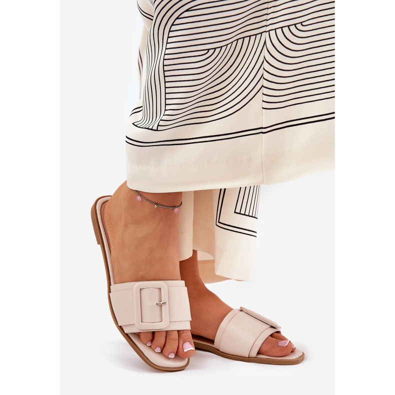 Rezumate plate pentru femei din piele eco cu cataramă bej 1