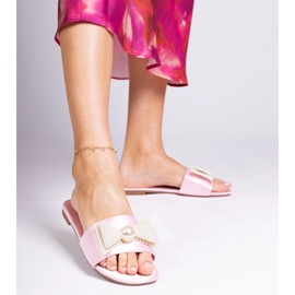 Flip -flops roz satinat cu un arc în perle 1