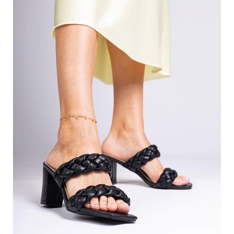 Tocuri înalte negre negru 1