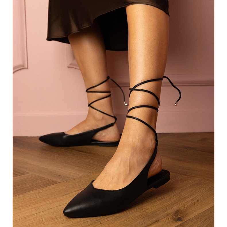 Tocuri plate negre din Eco -Leather negru 2