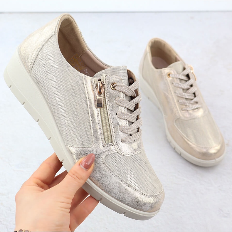 Pantofi sport pe Wedge Golden Sabatina LH01 de aur 1