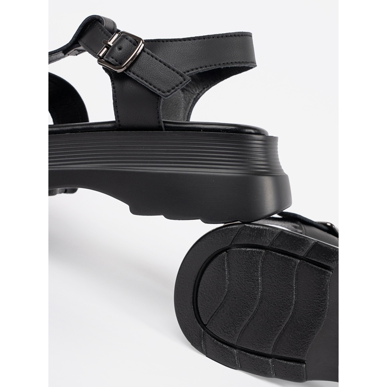 Goodin Sandale negre pe o talpă groasă negru 1 Goodin Sandale negre pe o talpă groasă negru 1