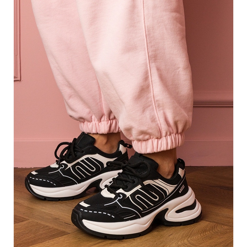 Adidași negri adidași sportivi negru 2 Adidași negri adidași sportivi negru 2