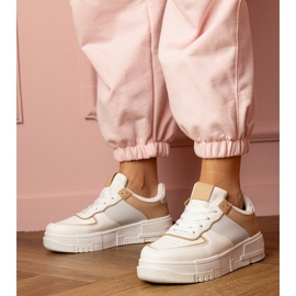 Adidași sportivi albi și bej pe Platfotm 1