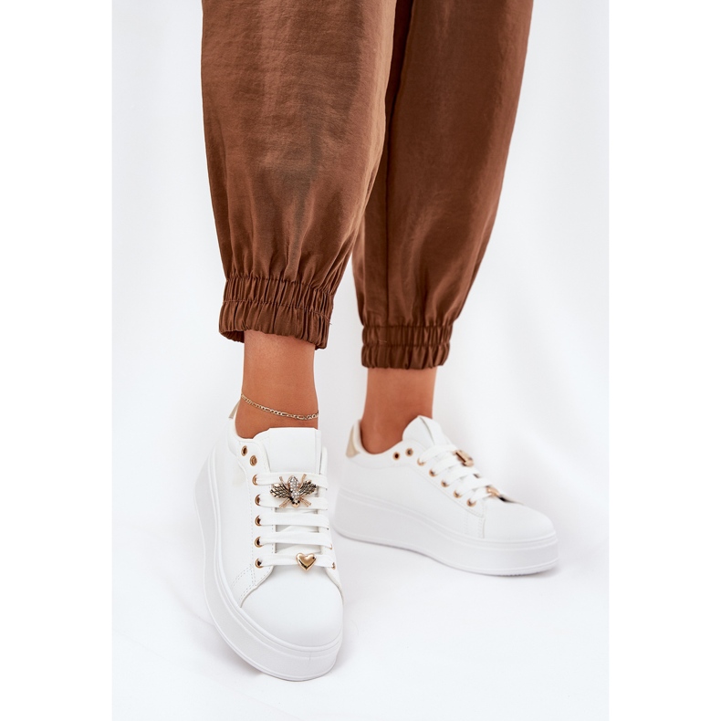 Adidași pentru femei pe platformă cu pini albi 2