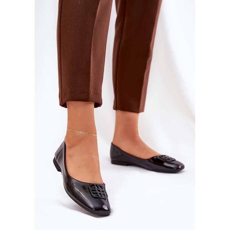 Ballerine pentru femei elegante pictate cu un Vinceza decorativ 17377 Detaliu negru 2 Ballerine pentru femei elegante pictate cu un Vinceza decorativ 17377 Detaliu negru 2