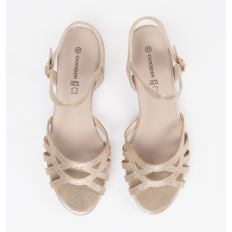 Goodin Sandale de aur cu o inserție de piele 1