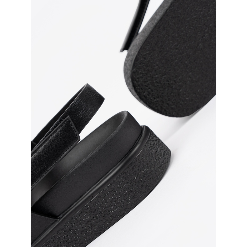 Goodin Sandale clasice pe platforma neagră negru 1