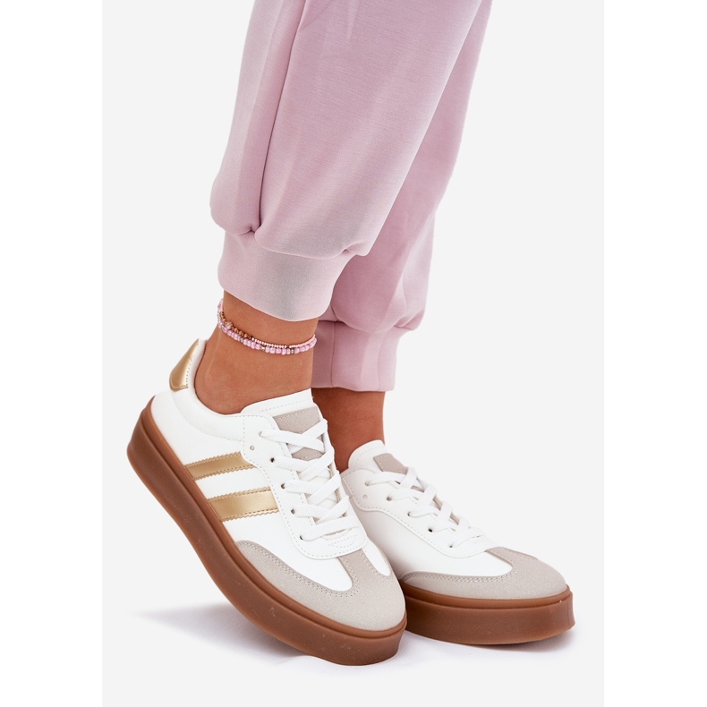Evento Adidași pentru femei pe platformă cu piele eco și aur alb 1