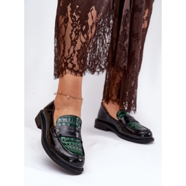 Mocasinele din piele feminină Vinceza pictate 91125 Verde-Black negru 2 Mocasinele din piele feminină Vinceza pictate 91125 Verde-Black negru 2