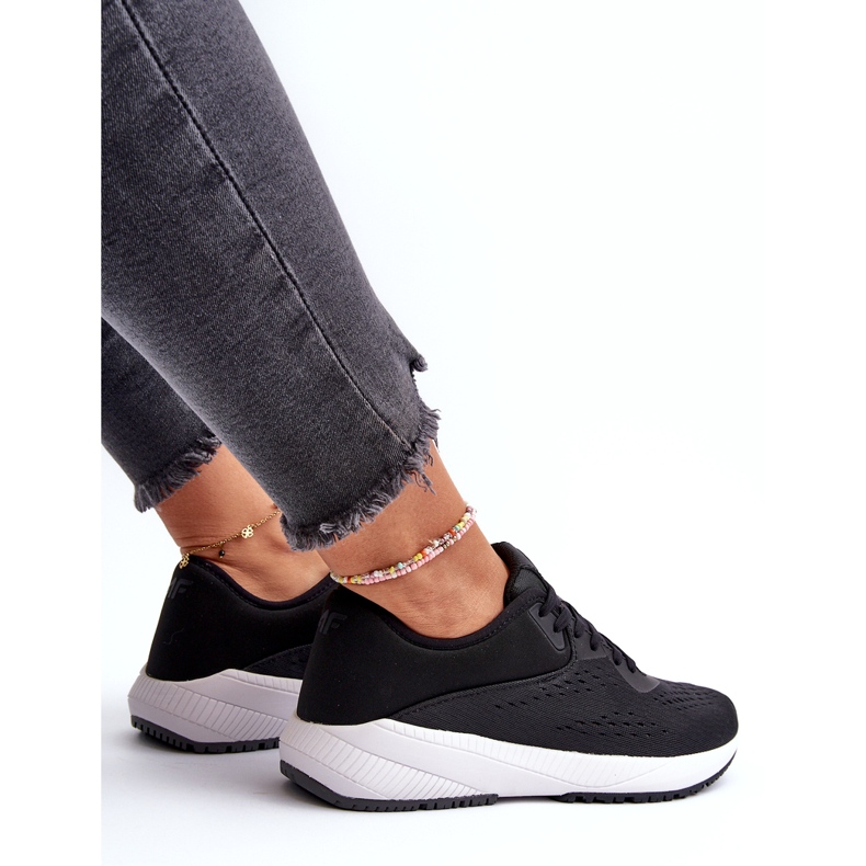 Pantofi sport de damă 4F 4FRSS24FSPOF056 Negru 1