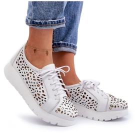 Zazoo 2821 Pantofi ajurat din piele pentru femei alb 4