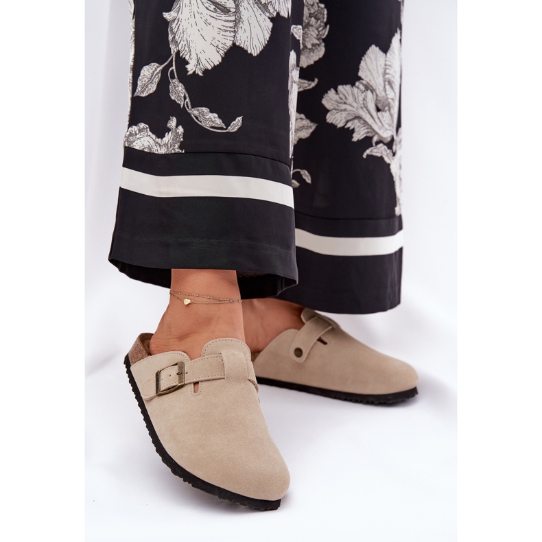Suede Flip -flops Blops Women Clogs With a Big Star RR274A385 Beige Buckle bej 2