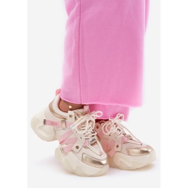 Adidași din piele pentru femei pe un singur masiv GOE RR2N4031 BEIGE bej 1