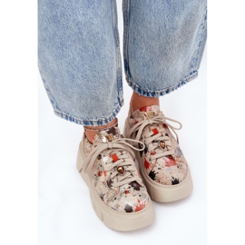 Adidași din piele pe platforma Maciejka 06891-18 Beige bej 2