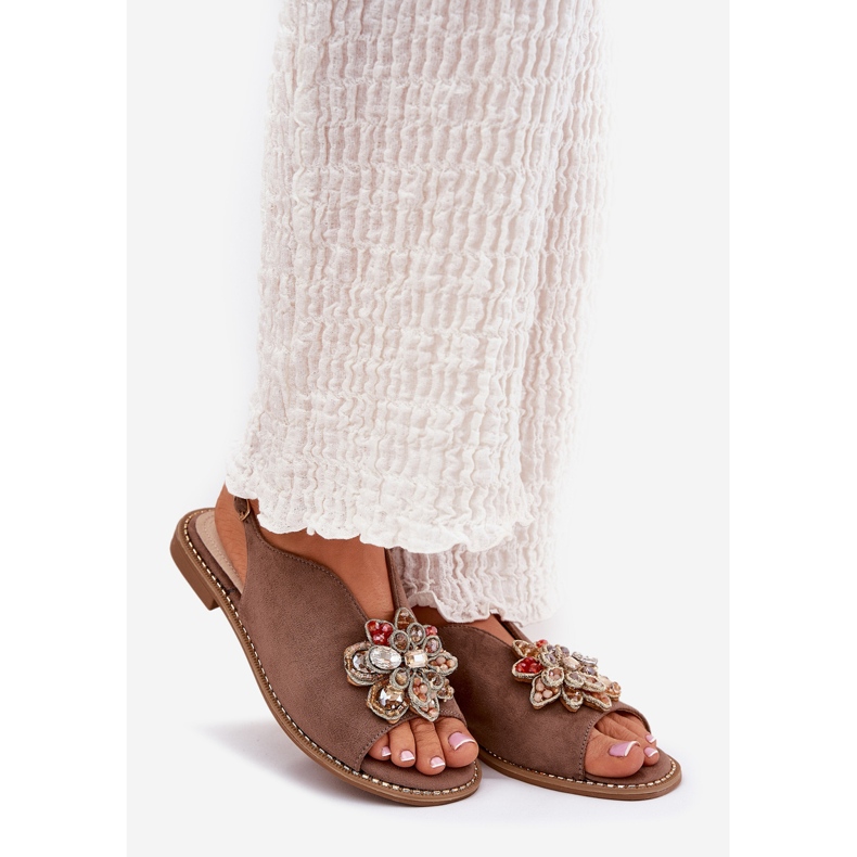 S.Barski Sandale pentru femei cu toc plat cu un ornament de S. Barski KV27-001 Dark Beige bej 1