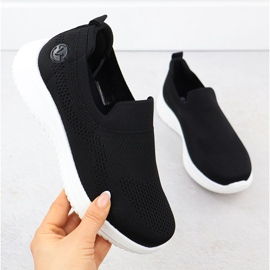 Pantofii sport pentru femei a alunecat Black Vinceza 17367 negru 1