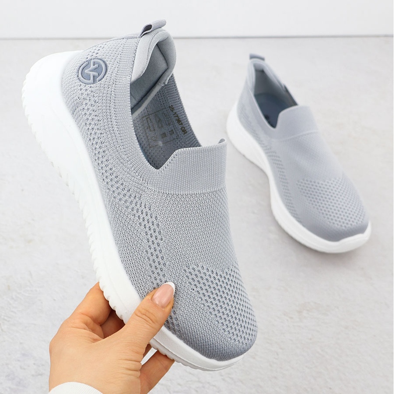 Pantofii sport pentru femei a alunecat gri Vinceza 17367 1