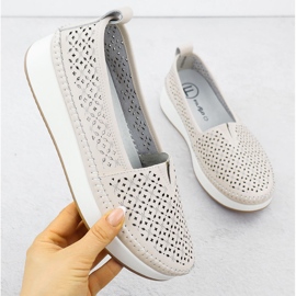 Pantofi din piele deschisă pe platforma Beige Filippo 4555 bej 1