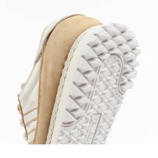 Pantofi sport pentru femei Adidas City Marathon GX9011 alb 2