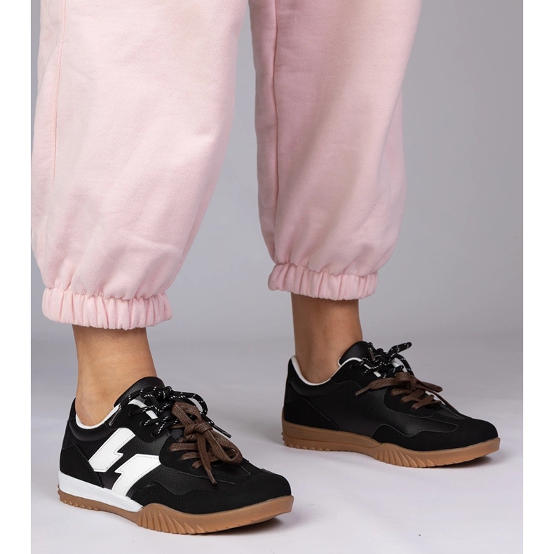 Adidași negri cu șireturi colorate negru 1