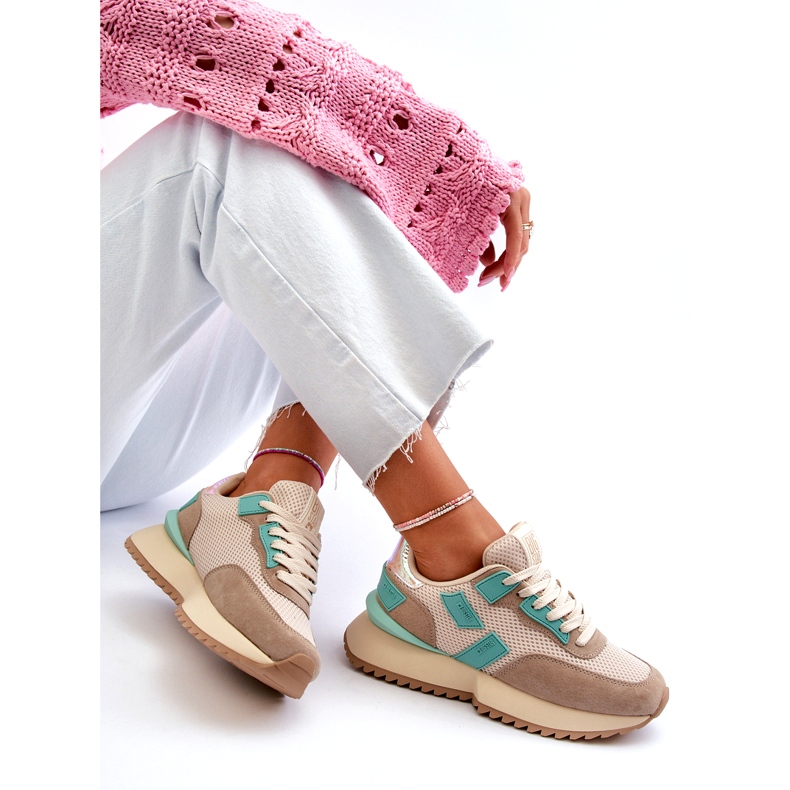 Adidaje sport pentru femei Big Star NN274973 Beige bej 1