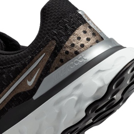 Pantofi de alergare Nike React Infinity Run Flyknit 3 DD3024-009 negru 15