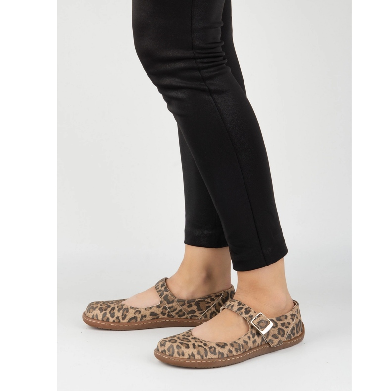 Balerinas pentru femei desculță Olivier 1286 - Pantofi din piele cu cataramă pentru stilizări de zi cu zi și elegante maro 2 Balerinas pentru femei desculță Olivier 1286 - Pantofi din piele cu cataramă pentru stilizări de zi cu zi și elegante maro 2