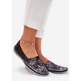 Balerine din piele cu un model Maciejka T1930-39 Negru 1