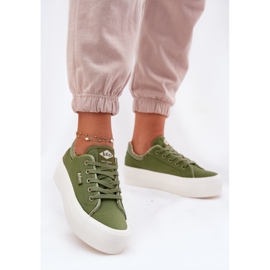 Adidași pentru femei pe platforma Lee Cooper LCW-25-31-3449L Green verde 2