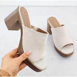 FLIP -uri de căprioară pentru femei pe post bej Potocki 54309 1