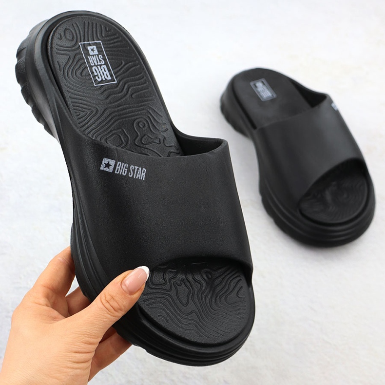 Sporturi pentru femei Kapki pe o talpă groasă Black Big Star RR274A577 negru 1